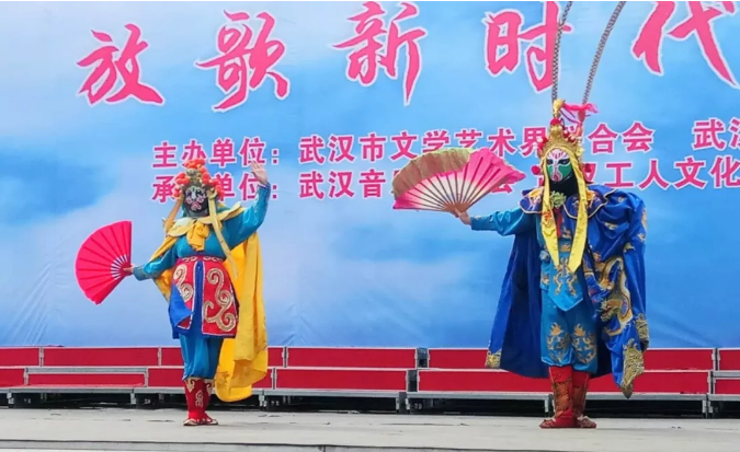 武汉方泰医院在武汉文化宫的义诊活动