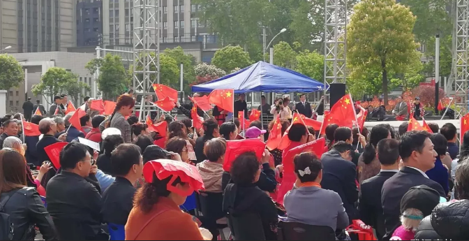 武汉方泰医院在武汉文化宫的义诊活动