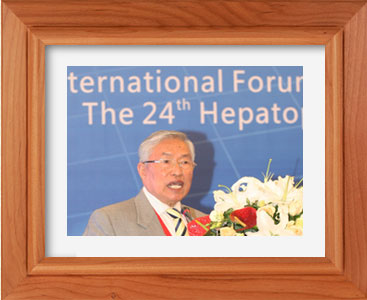 施维锦教授在国际肝胆胰学术会发言